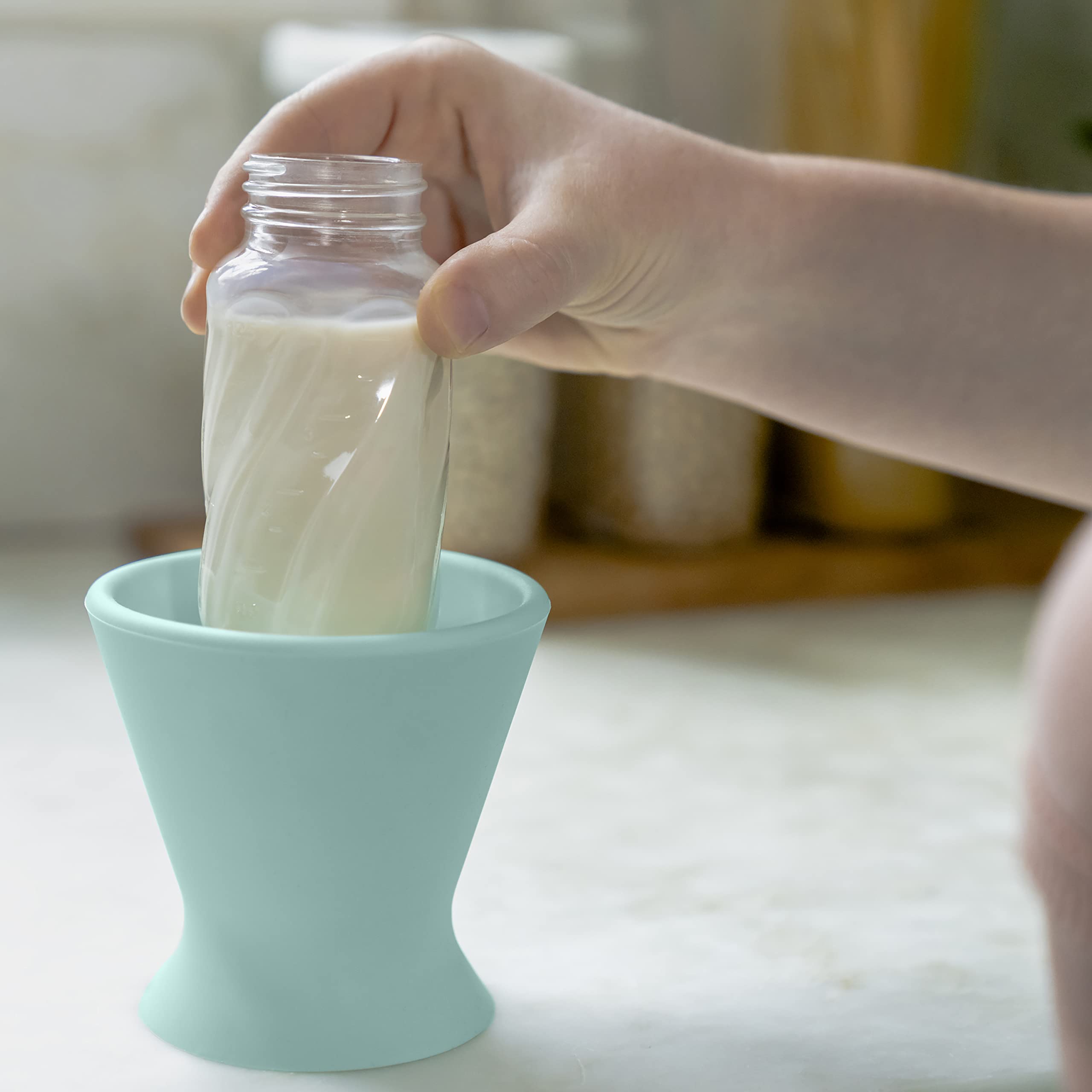 Bökee Baby Bottle Holder and Easy Hands Free Silicone Breast Pump Holder​ for One Handed Bottle Prep - Robins Egg, 1-Pack - Image 9