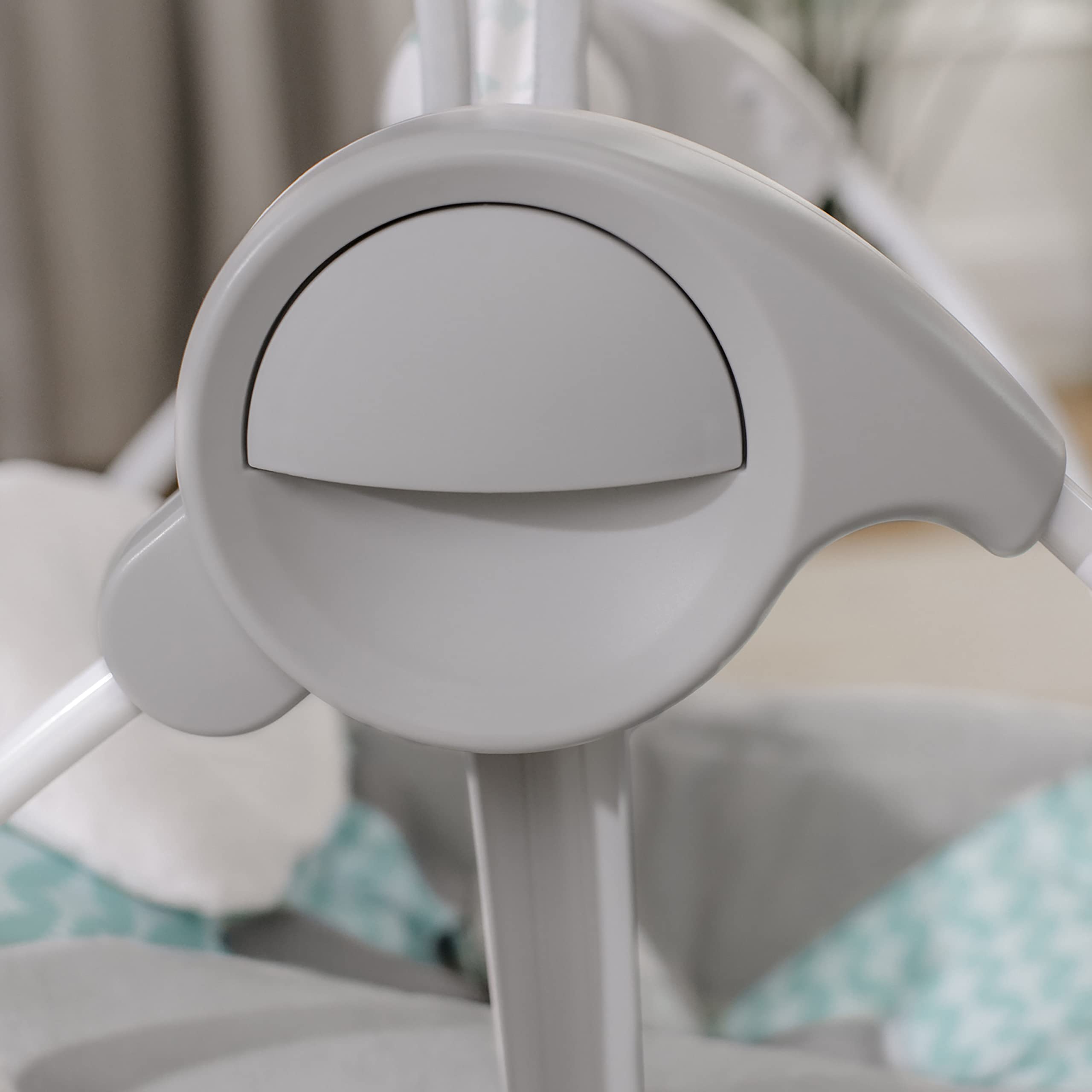 Ingenuity: ity by Ingenuity Swingity Swing Easy-Fold Portable Baby Swing, 0-9 Months Up to 20 lbs (Goji) - Image 7